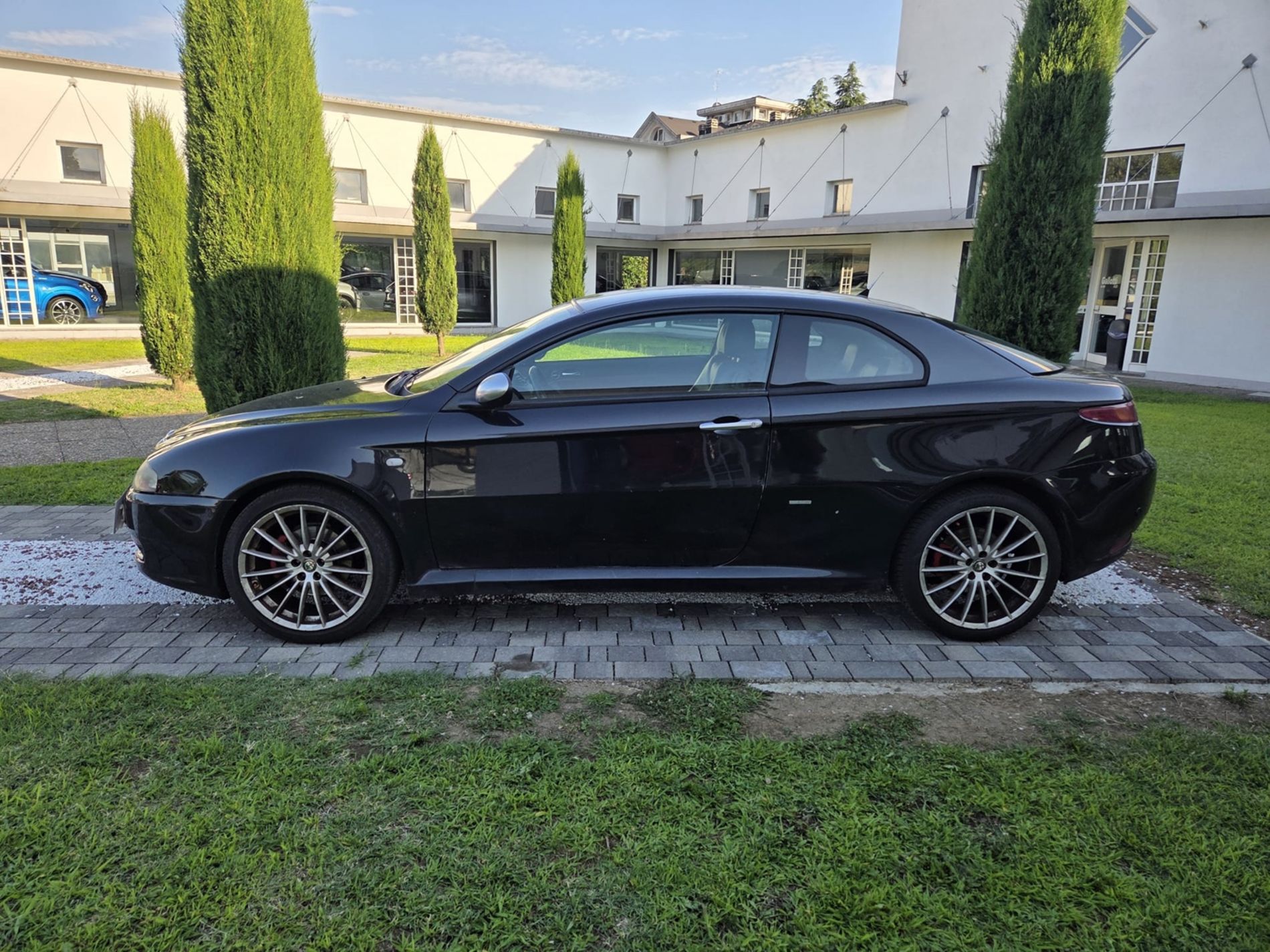 RISERVATA A COMMERCIANTI D’AUTO - Gallotti Auto